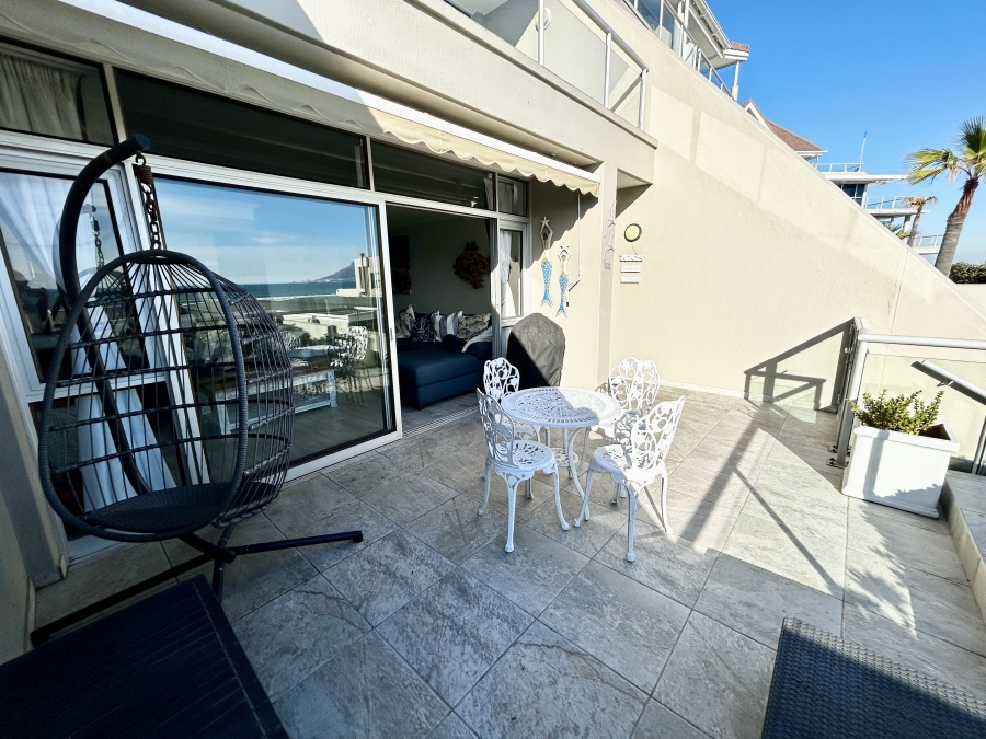 2 Bedroom Property for Sale in Waves Edge Western Cape